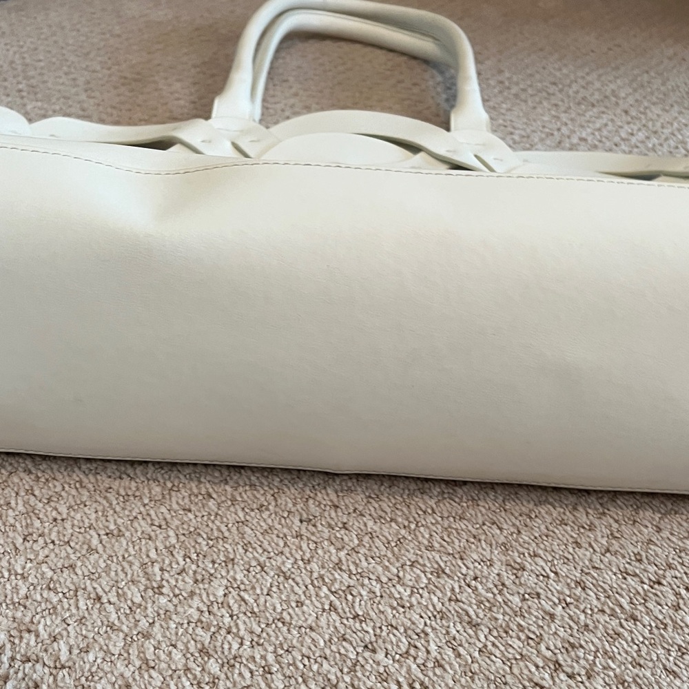 Lafayette 148 New York Leather Cream Woven Tote - Picture 4 of 7